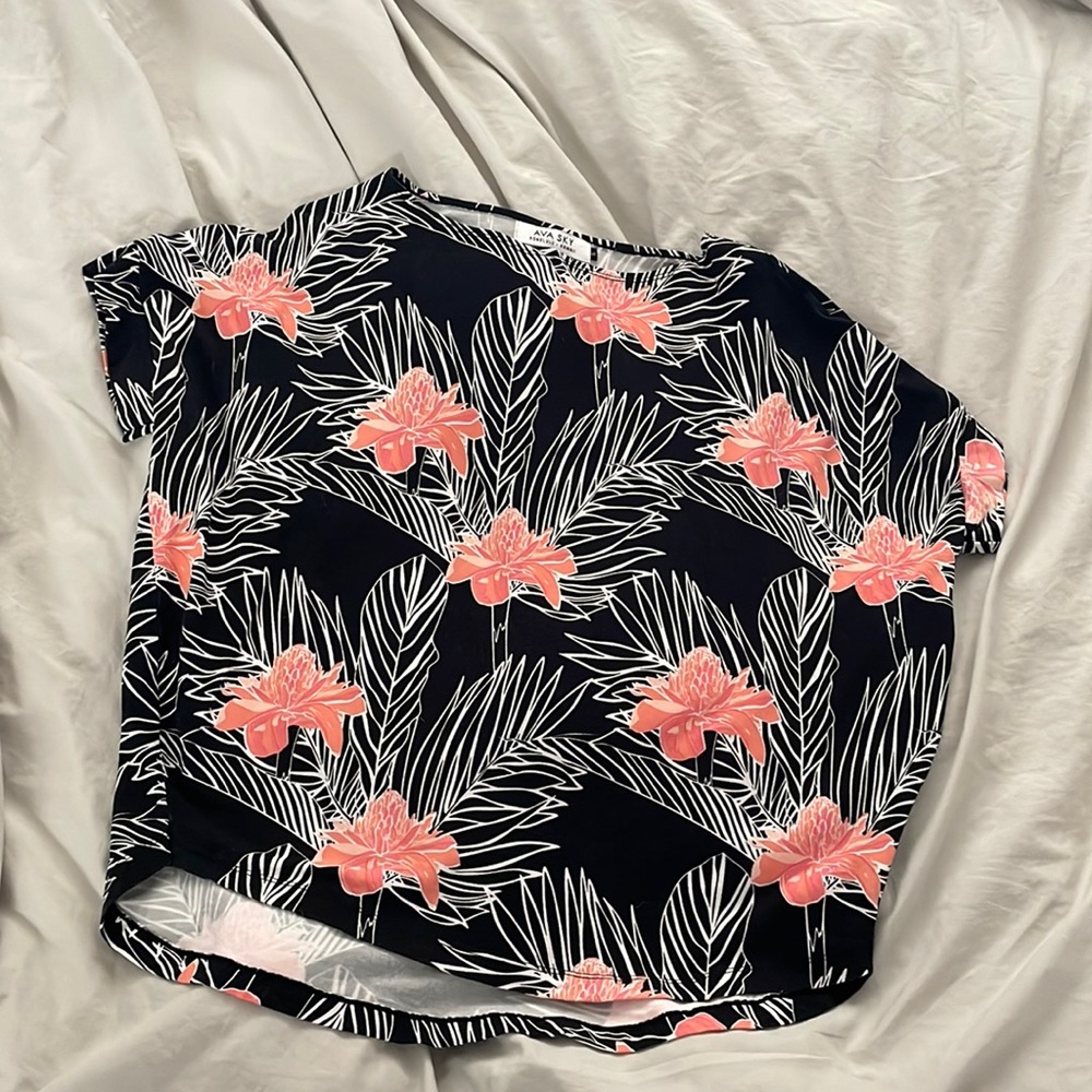 Ava Sky Torch Ginger Top Momo S